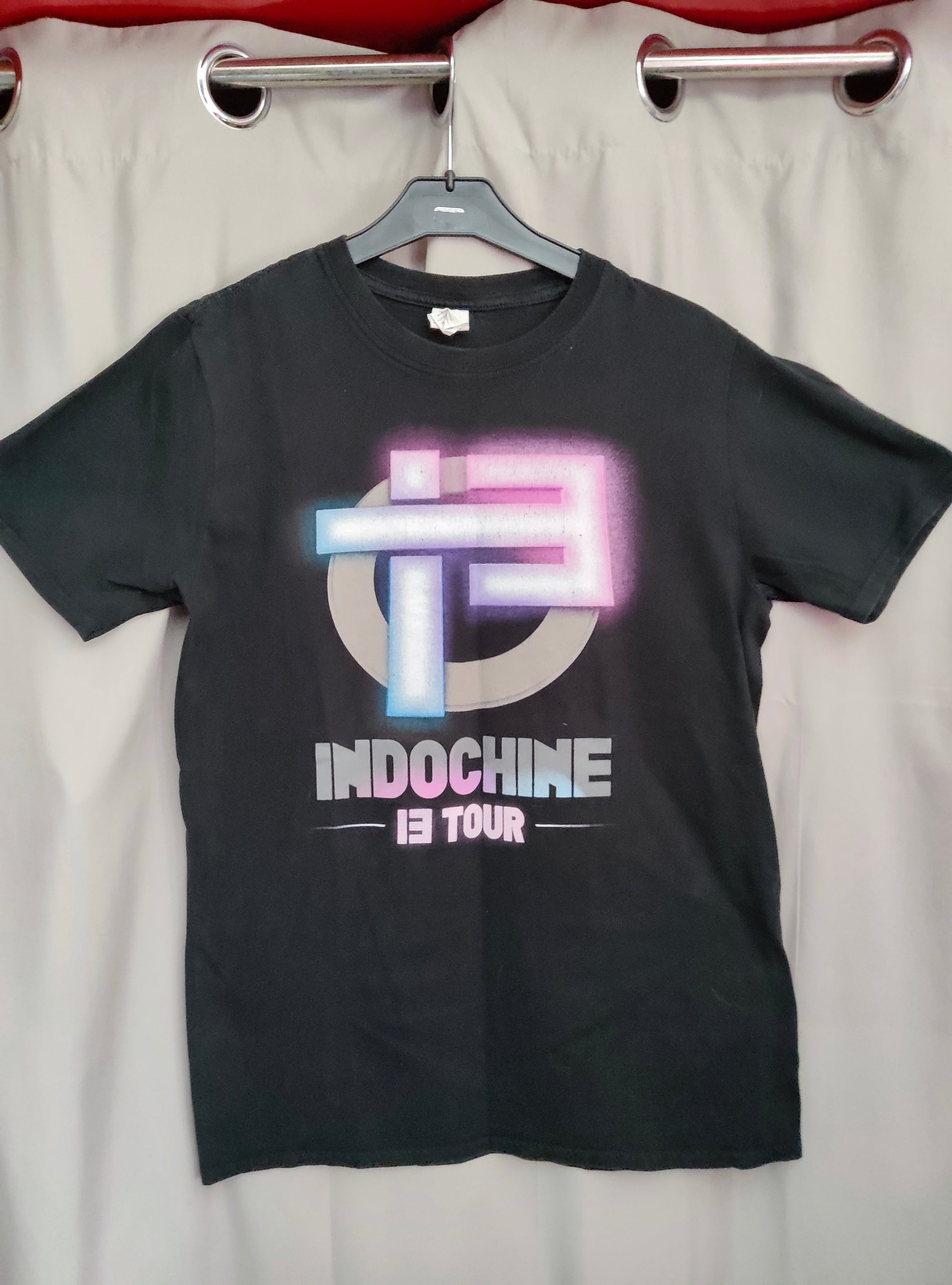 T shirt du groupe Indochine taille L